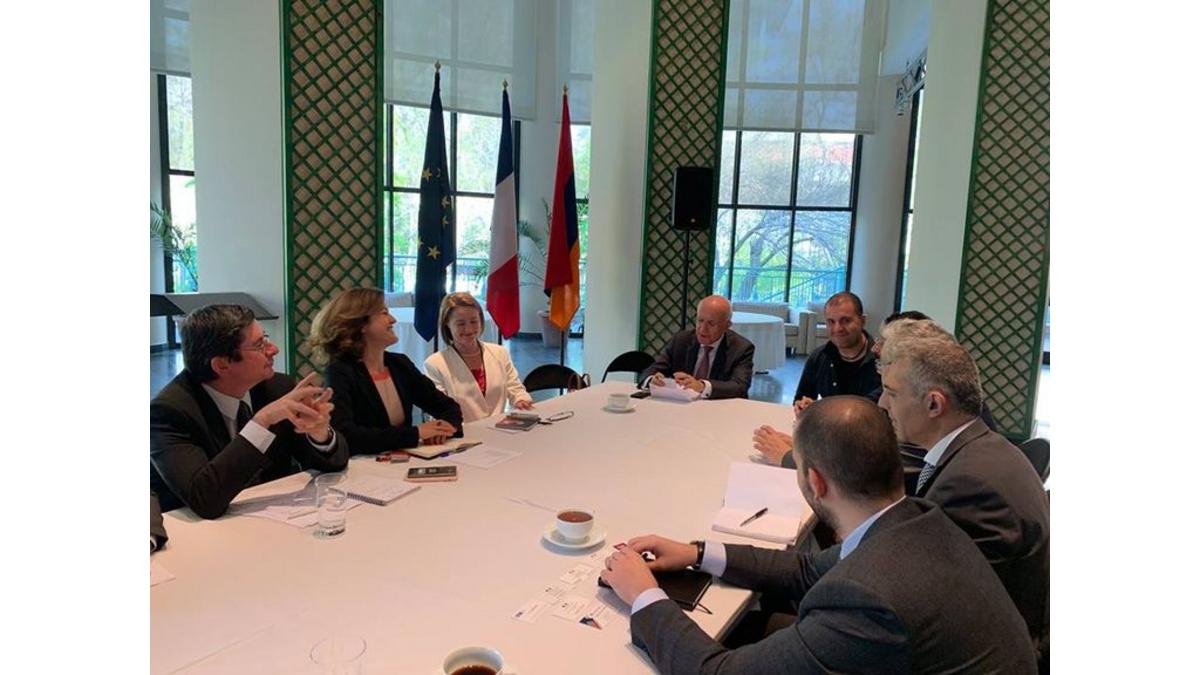 [Translate to Anglais:] 